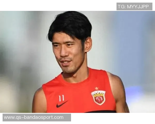 吕文君携手海港一路夺冠从中乙到中超退役后执教梯队传承足球梦想