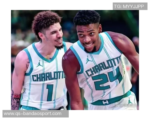 拉梅洛鲍尔再遭伤病困扰第三节因脚踝不适提前退赛仅得11分